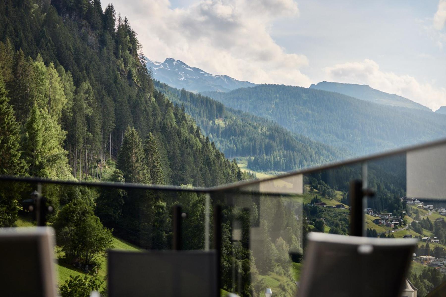Das Luxurioese Chalet-Apartment In Der Residenz Silvretta - Inklusive Silvretta Card Premium Зее Екстериор снимка